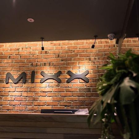 Mixx Hotel Petaling Jaya Buitenkant foto
