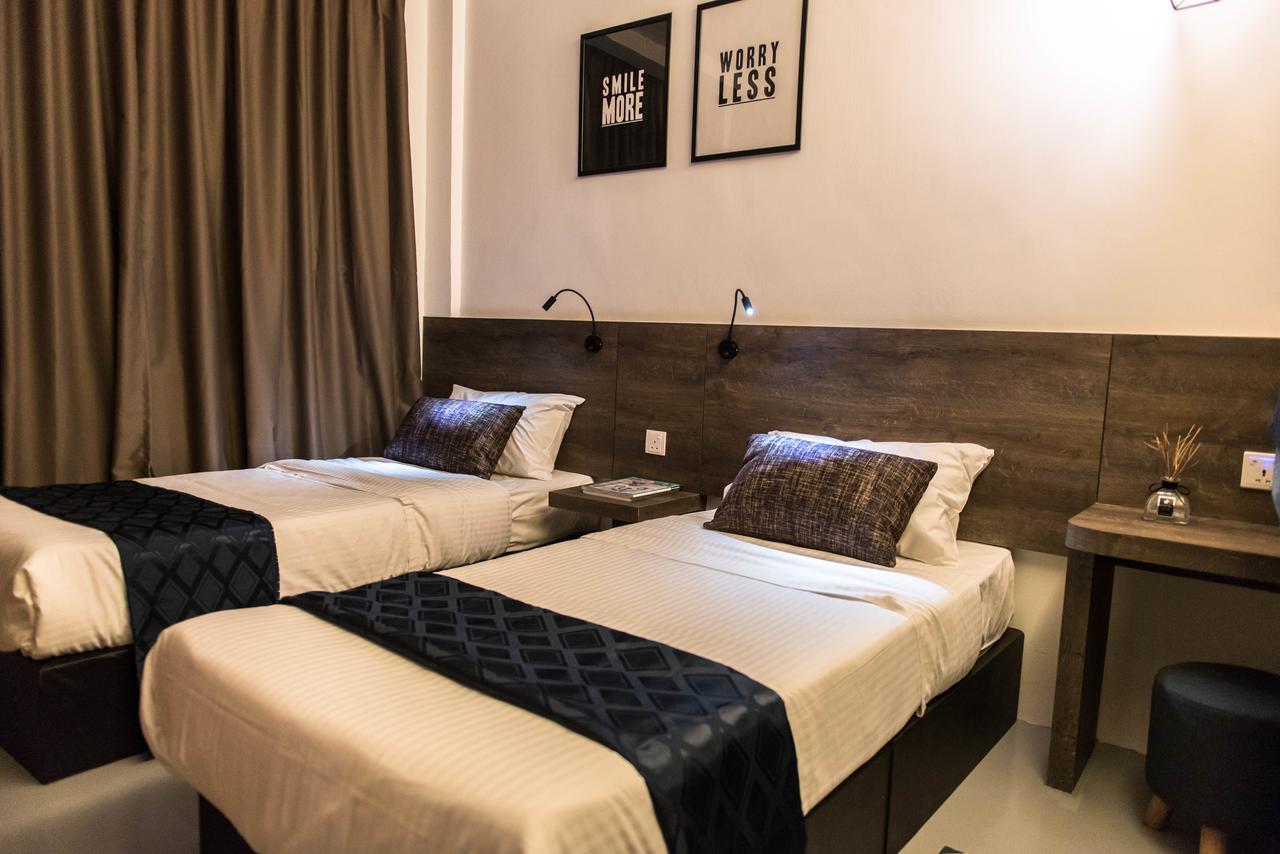 Mixx Hotel Petaling Jaya Buitenkant foto